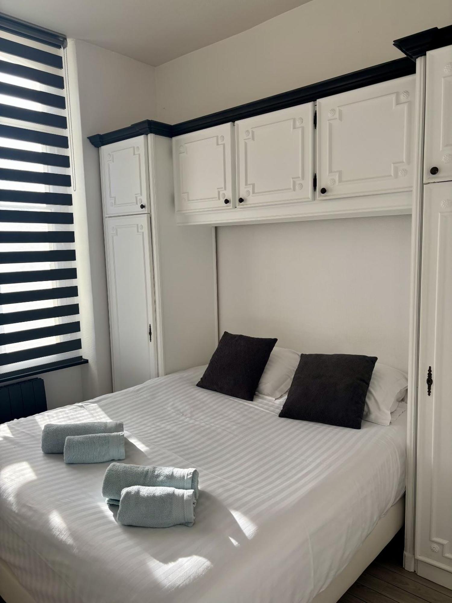 Villa Xixe Vue Mer 迪纳尔 外观 照片